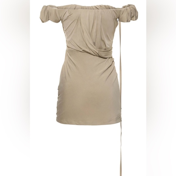 Jacquemus OFF SHOULDER CICERI MINI DRESS LIGHT KHAKI - Picture 5 of 5